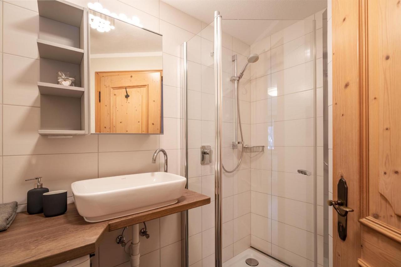 Landhaus Seiringer Apartments Finkenberg Extérieur photo